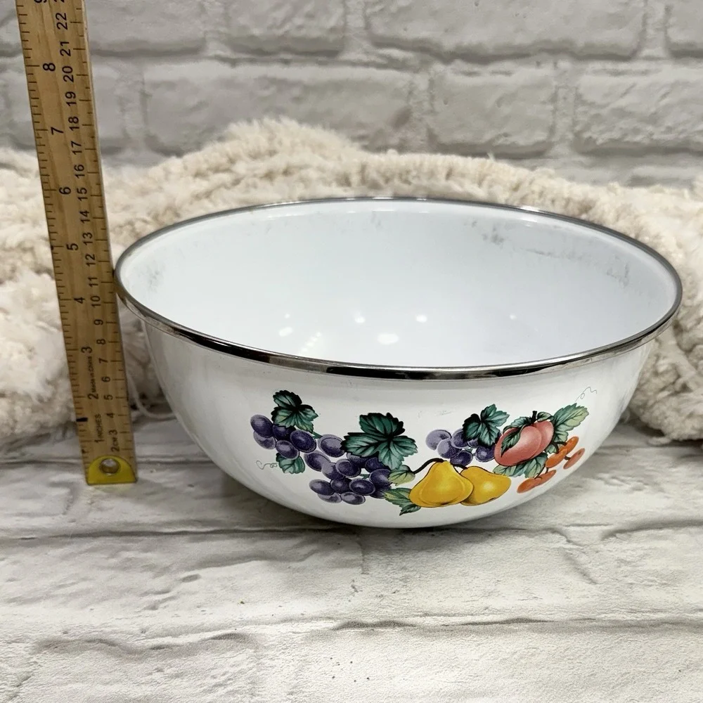 Vtg GMI Garden Harvest Fruit Enamelware Nesting Bowls Set Of 3 Country Farmhouse